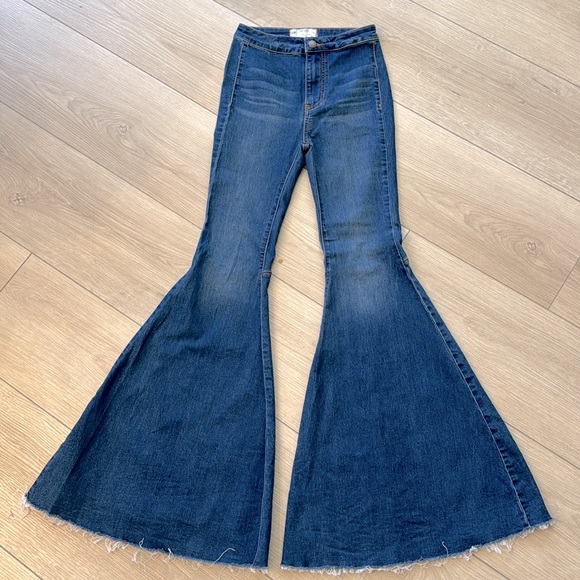 Free People High Rise Denim Flare Pants Size 24 - Picture 1 of 3